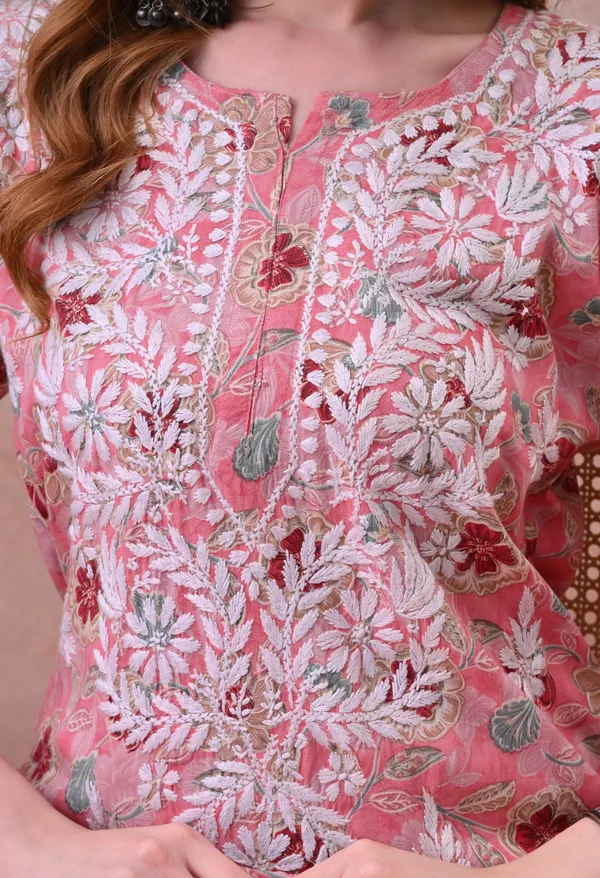 Pink_Hand-Embroidered_Chikankari_Rayon_Kurta_&_Pant_Set