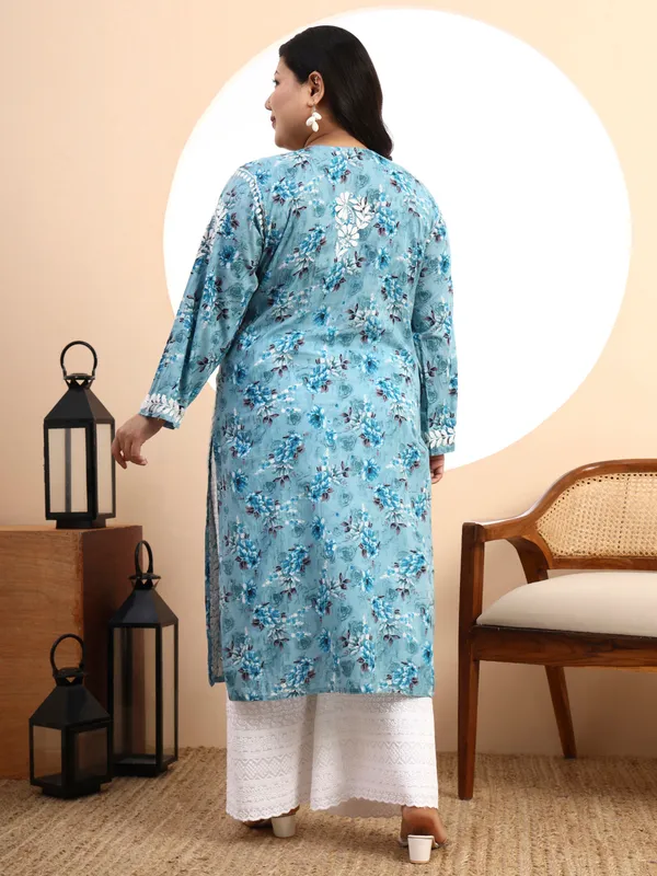 Women_Blue_Floral_Hand-Embroidered_Chikankari_Mulmul_Kurta