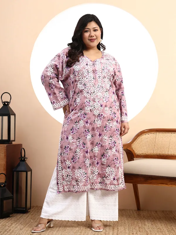 Women_Pink_Floral_Hand-Embroidered_Chikankari_Mulmul_Kurta