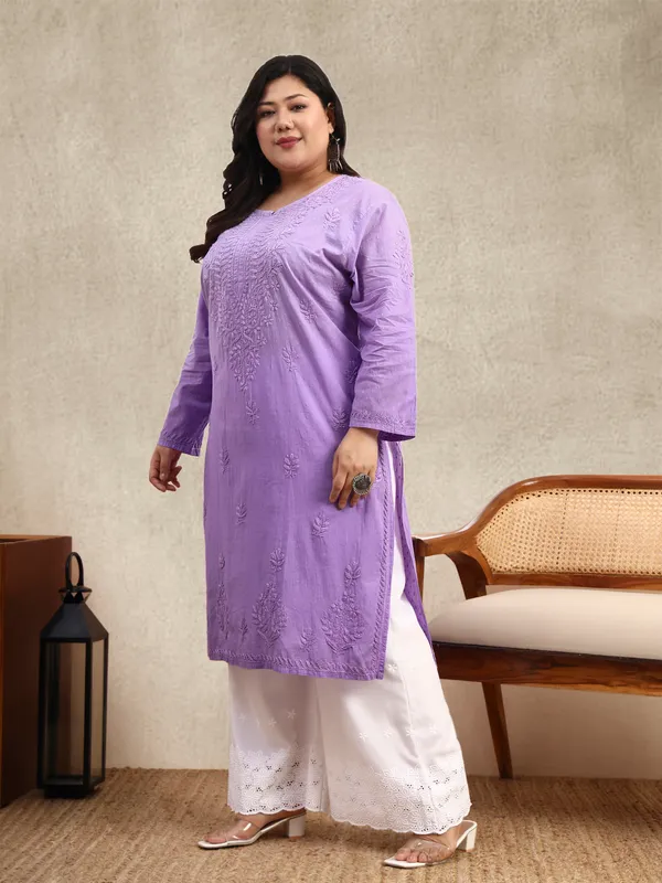 Purple_Ombre_Dobby_Cotton_Plus_Size_Hand_Embroidered_Chikankari_Kurta