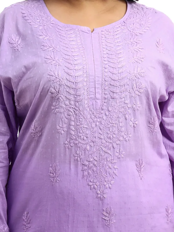 Purple_Ombre_Dobby_Cotton_Plus_Size_Hand_Embroidered_Chikankari_Kurta