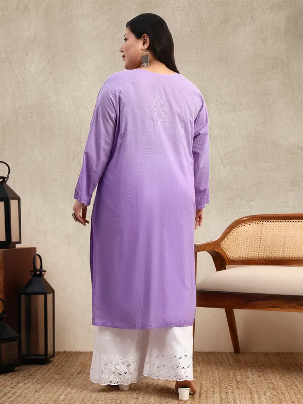 Purple_Ombre_Dobby_Cotton_Plus_Size_Hand_Embroidered_Chikankari_Kurta