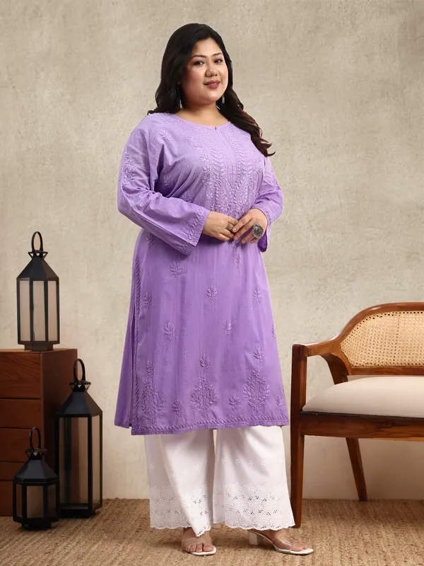 Purple_Ombre_Dobby_Cotton_Plus_Size_Hand_Embroidered_Chikankari_Kurta