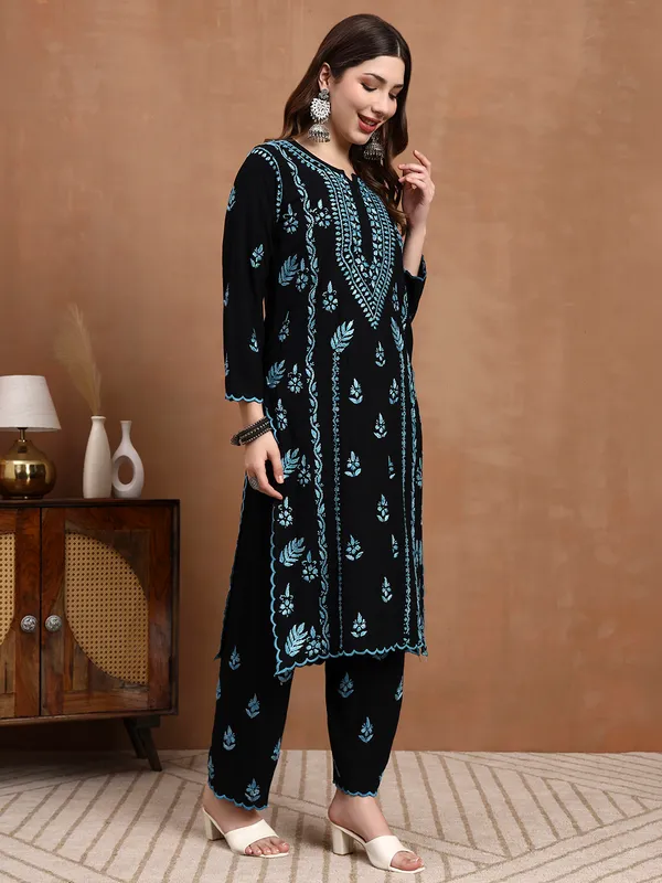 Black_&_Aqua_Blue_Hand_Embroidered_Chikankari_Rayon_Kurta_Set