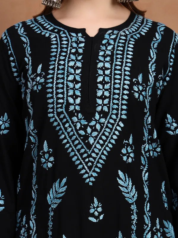 Black_&_Aqua_Blue_Hand_Embroidered_Chikankari_Rayon_Kurta_Set