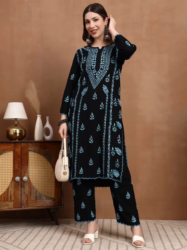 Black_&_Aqua_Blue_Hand_Embroidered_Chikankari_Rayon_Kurta_Set