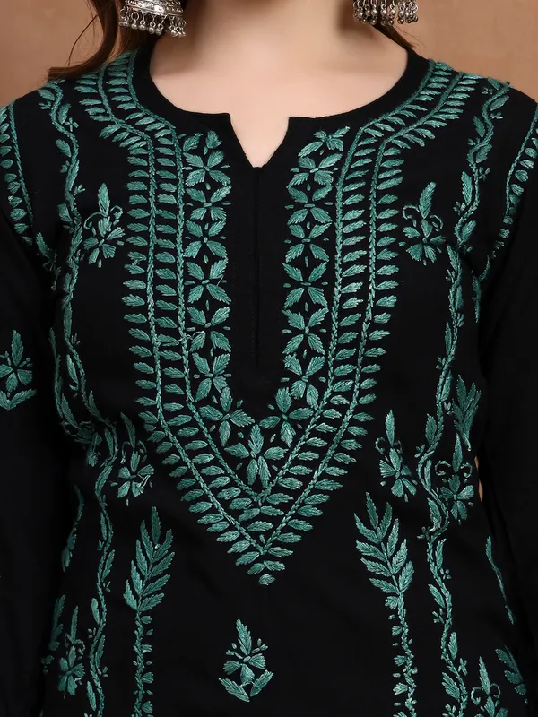 Black_&_Green_Hand_Embroidered_Chikankari_Rayon_Kurta_Set