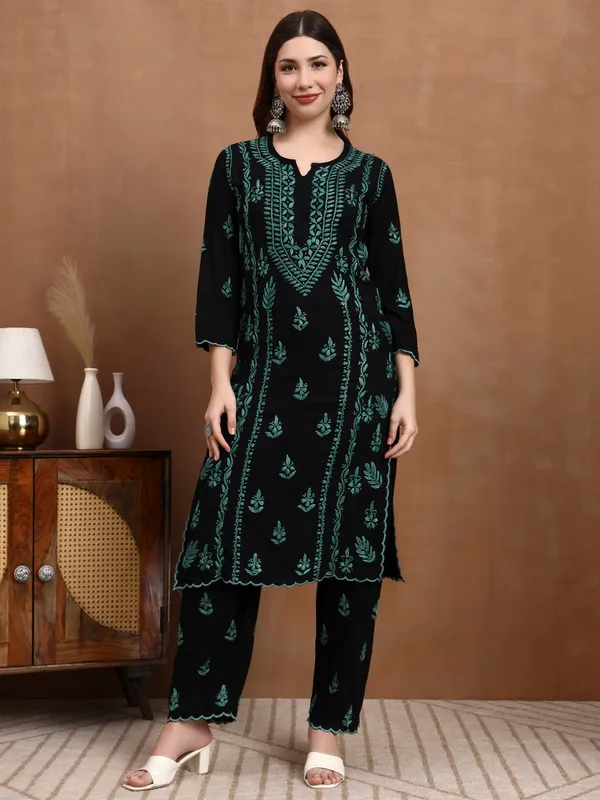 Black_&_Green_Hand_Embroidered_Chikankari_Rayon_Kurta_Set