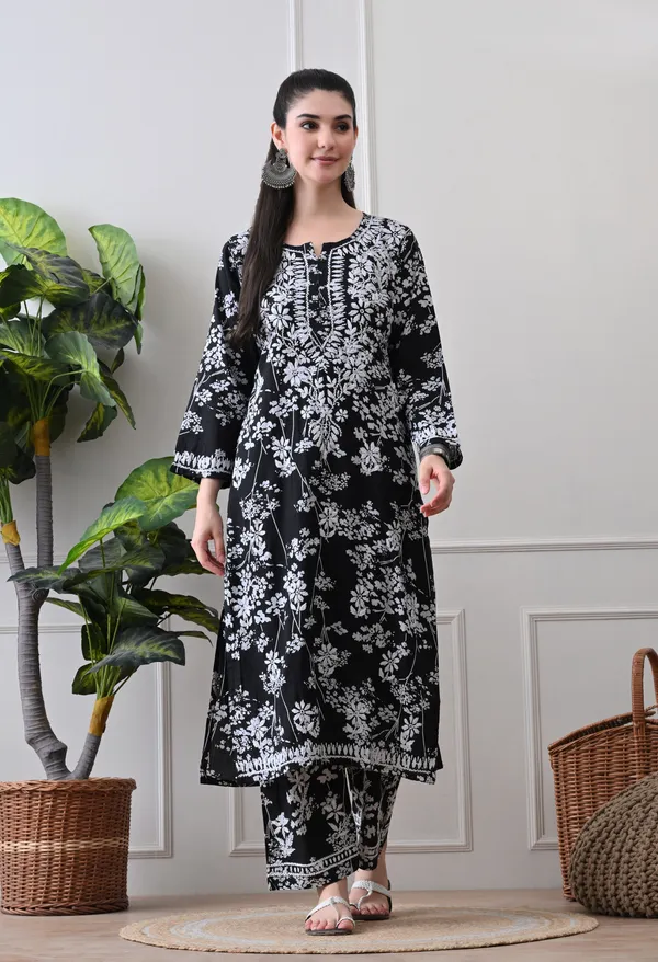 Hand_Embroidered_Chikankari_Mulmul_Plazo_Set-Black