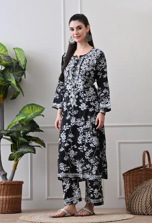 Hand_Embroidered_Chikankari_Mulmul_Plazo_Set-Black