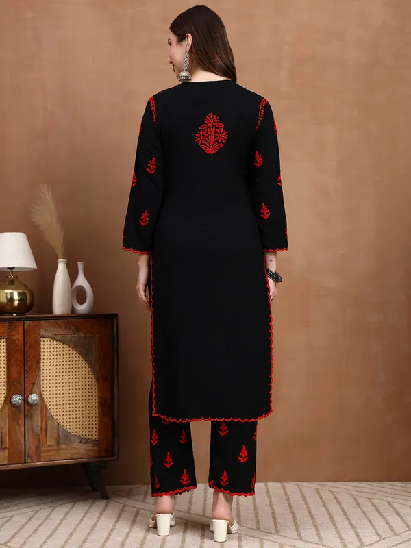 Black_&_Red_Hand_Embroidered_Chikankari_Rayon_Kurta_Set