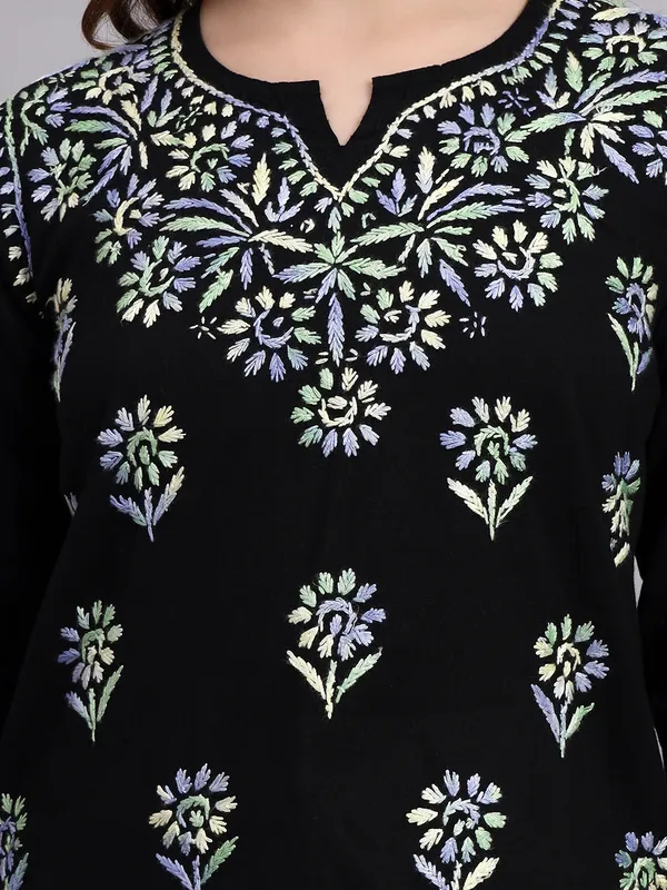 Syrish_Black_Base_Multicolour_Cotton_Chikankari_Hand_Embroidered_Kurti