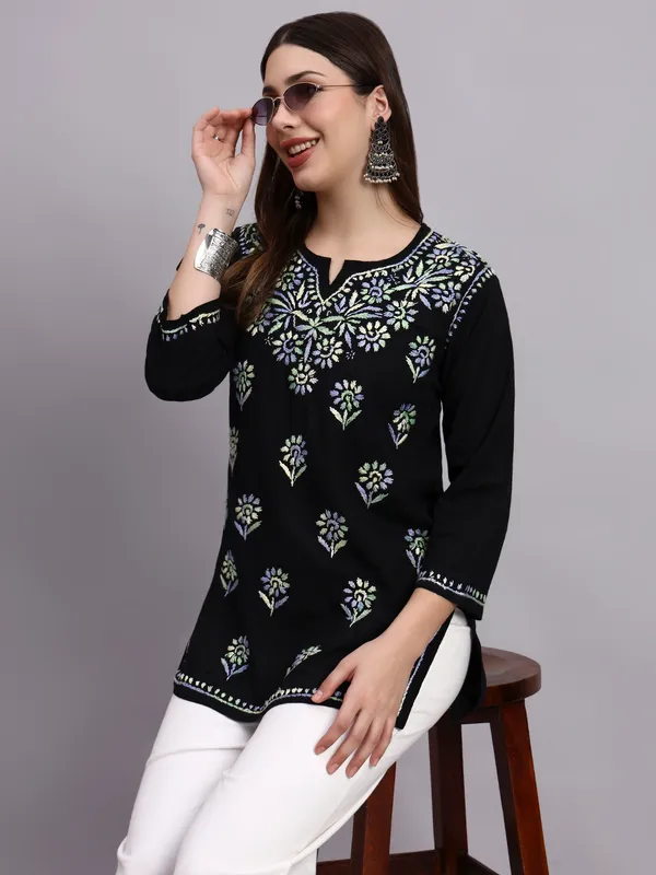Syrish_Black_Base_Multicolour_Cotton_Chikankari_Hand_Embroidered_Kurti