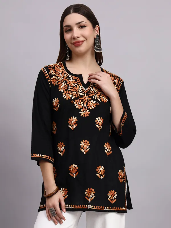 Syrish_Black_Base_Orange_Shaded_Cotton_Chikankari_Hand_Embroidered_Kurti