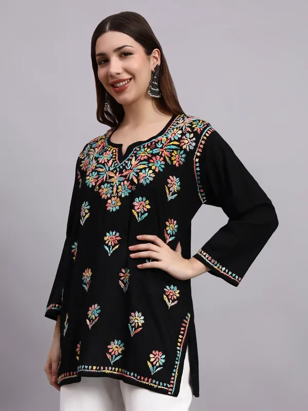 Syrish_Black_Base_Peach_Multi_color_Cotton_Chikankari_Hand_Embroidered_Kurti