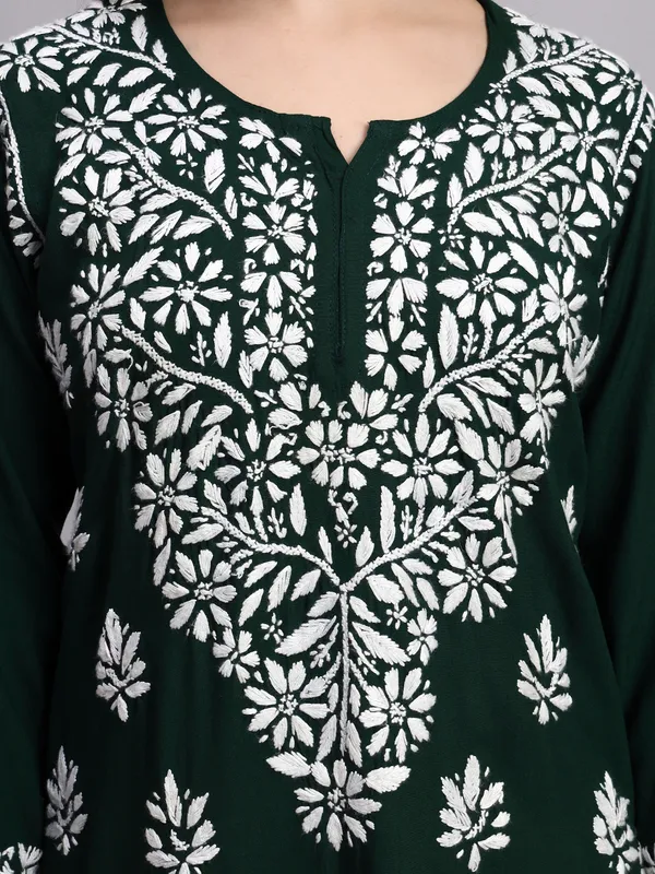 Syrish_Green_Rayon_Ethnic_Kurti_|_White_Floral_Chikankari_Embroidered_Kurta
