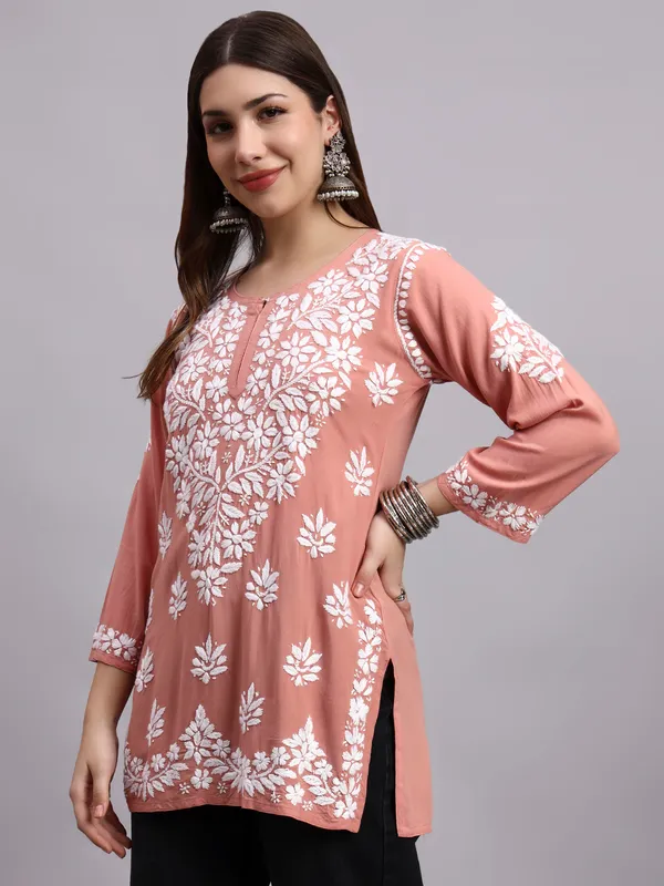 Syrish_Peach_Rayon_Ethnic_Kurti_|_White_Floral_Chikankari_Embroidered_Kurta