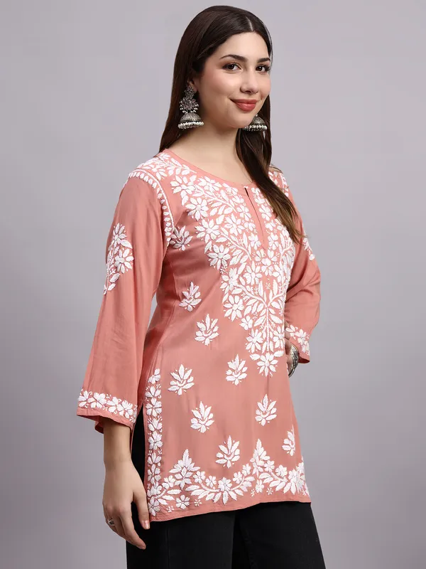 Syrish_Peach_Rayon_Ethnic_Kurti_|_White_Floral_Chikankari_Embroidered_Kurta