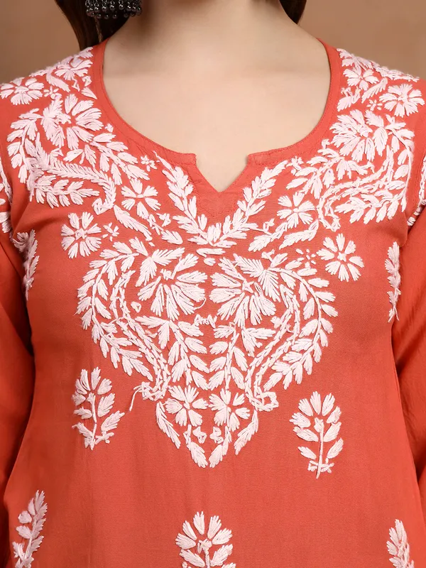 Syrish_Orange_White_Floral_Chikankari_Embroidered_Rayon_Kurta