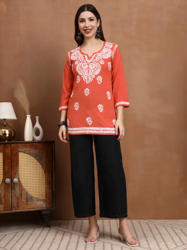 Syrish_Orange_White_Floral_Chikankari_Embroidered_Rayon_Kurta