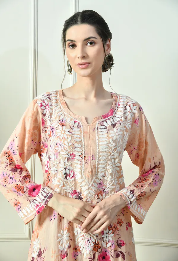 Peach_Floral_Hand_Embroidered_Mulmul_Chikankari_Kurta_Plazo_Set
