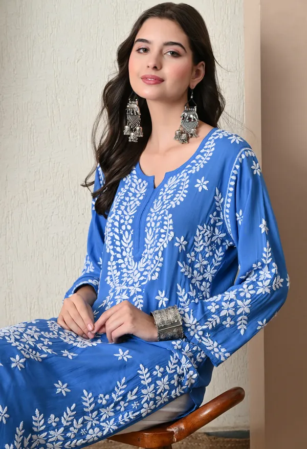 Syrish_Blue_Hand-Embroidered_Chikankari_Modal_Kurta