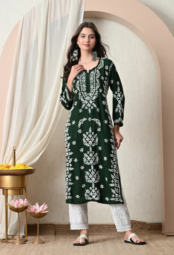 Syrish_Dark_Green_Hand-Embroidered_Chikankari_Modal_Kurta