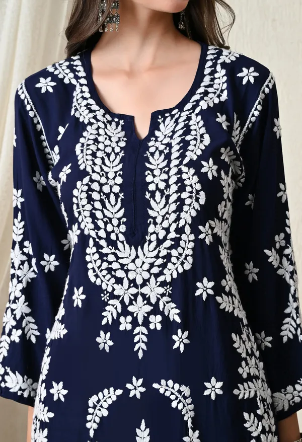 Syrish_Navy_Blue_Hand-Embroidered_Chikankari_Modal_Kurta