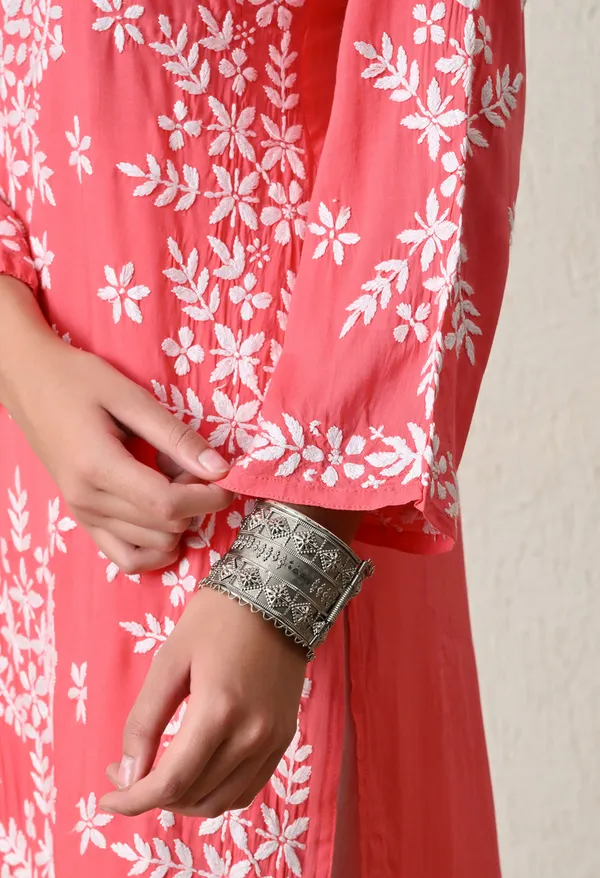 Syrish_Peach_Hand-Embroidered_Chikankari_Modal_Kurta