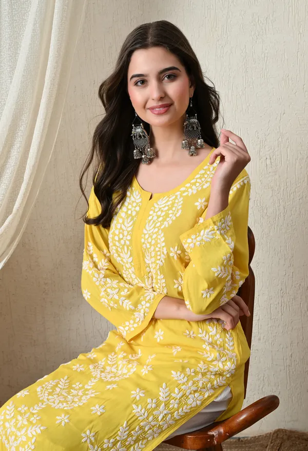 Syrish_Yellow_Hand-Embroidered_Chikankari_Modal_Kurta