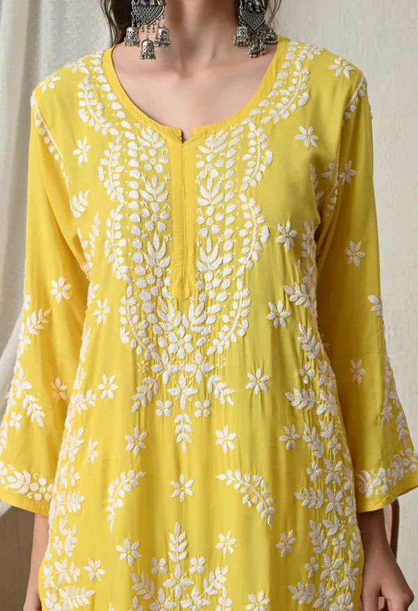 Syrish_Yellow_Hand-Embroidered_Chikankari_Modal_Kurta