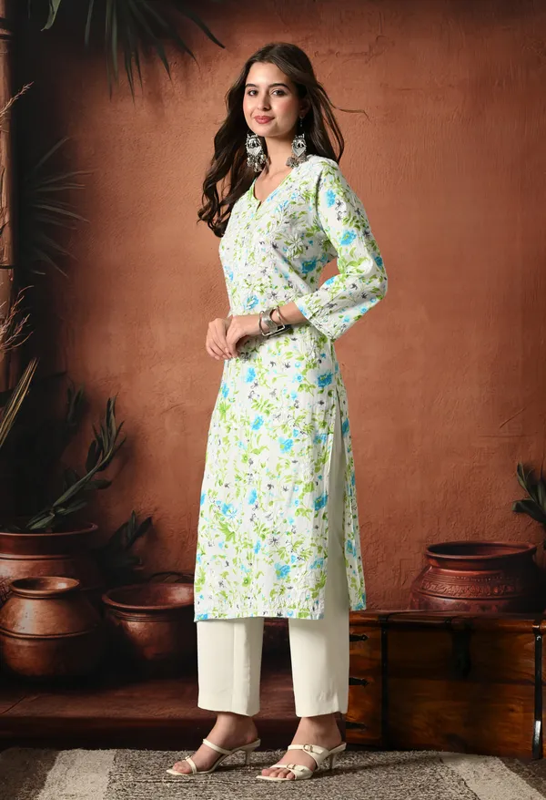 Syrish_Blue_accents_Floral_Handcrafted_Chikankari_Mulmul_Kurta