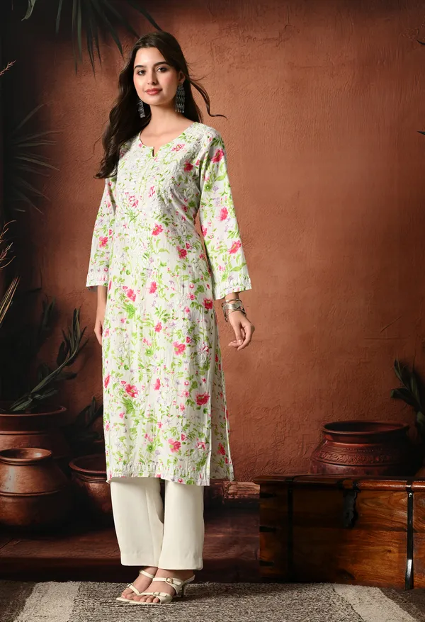 Syrish_Pink_accents_Floral_Handcrafted_Chikankari_Mulmul_Kurta