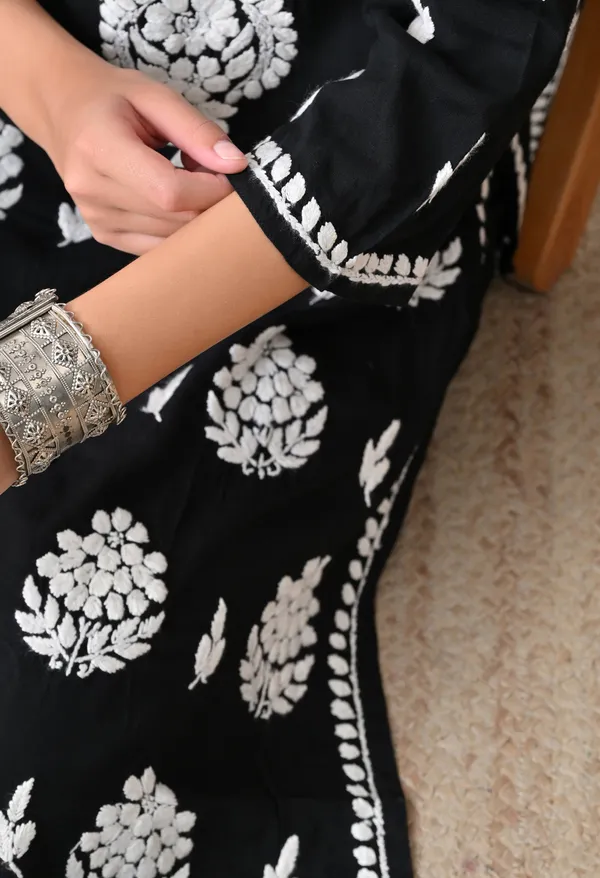 Syrish_Black_Rayon_Straight_Chikankari_Hand_Embroidered_Kurta_Set