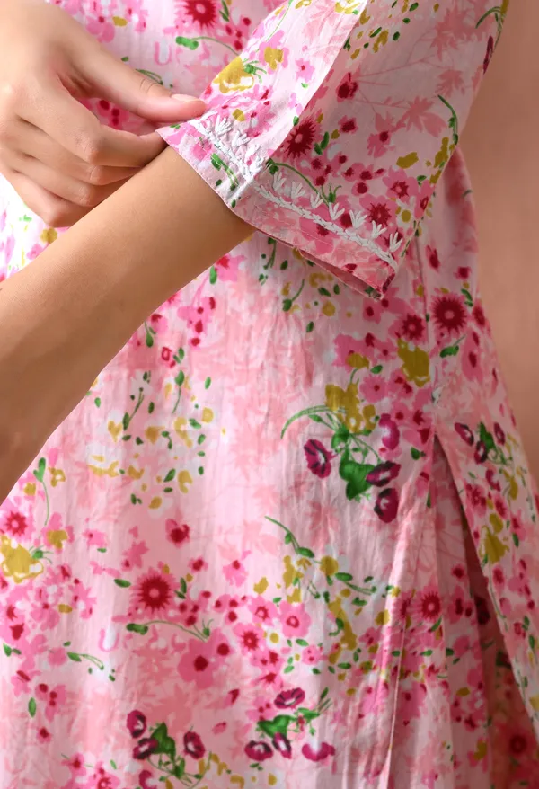 Syrish_Pink_Floral_Mulmul_Chikankari_Hand_Embroidered_Kurta_Set