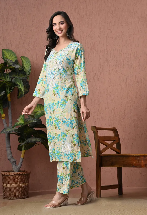 Syrish_Green_Floral_Mulmul_Chikankari_Hand_Embroidered_Kurta_Set