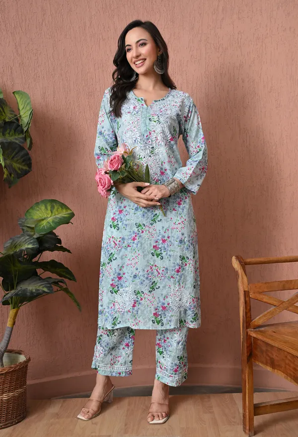 Syrish_Sky_Blue_Floral_Mulmul_Chikankari_Hand_Embroidered_Kurta_Set