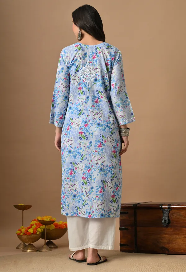 Syrish_Blue_Floral_Mulmul_Chikankari_Hand_Embroidered_Kurta