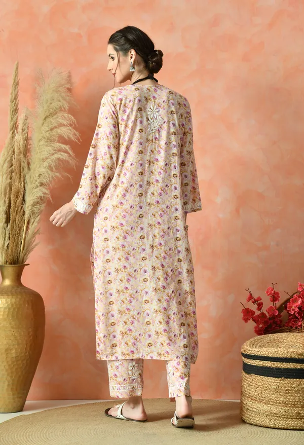 Peach_Floral_Hand_Embroidered_Mulmul_Chikankari_Kurta_Plazo_Set