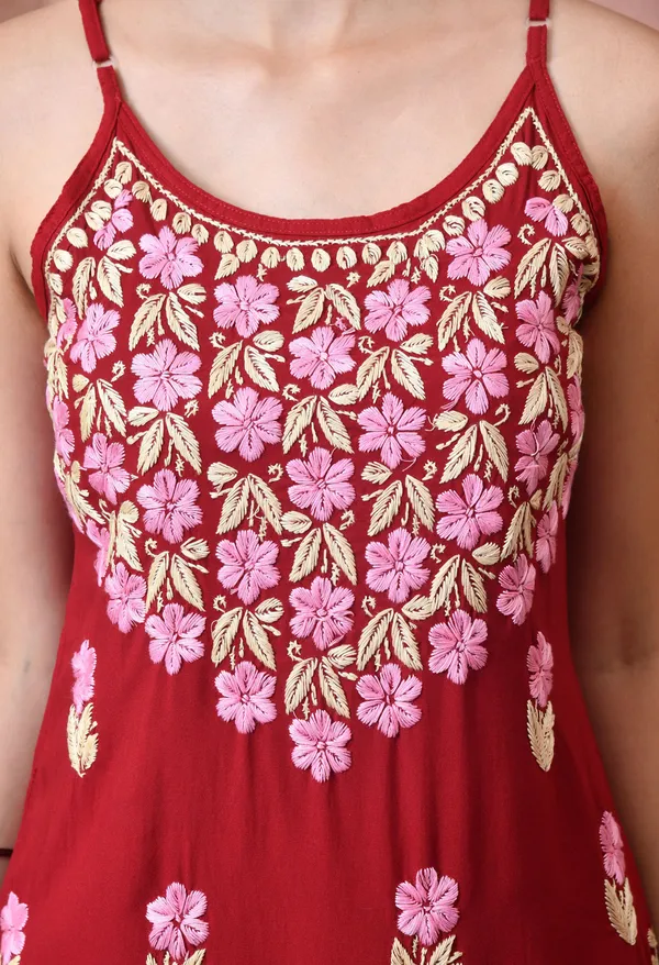 Syrish_Handcrafted_Chikankari_Rayon_Sleeveless_Kurta_�_Red