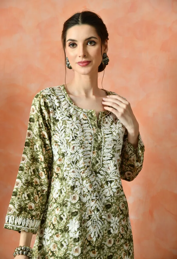 Green_Floral_Hand_Embroidered_Mulmul_Chikankari_Kurta_Plazo_Set
