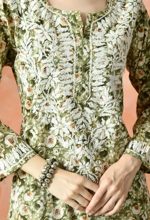 Green_Floral_Hand_Embroidered_Mulmul_Chikankari_Kurta_Plazo_Set