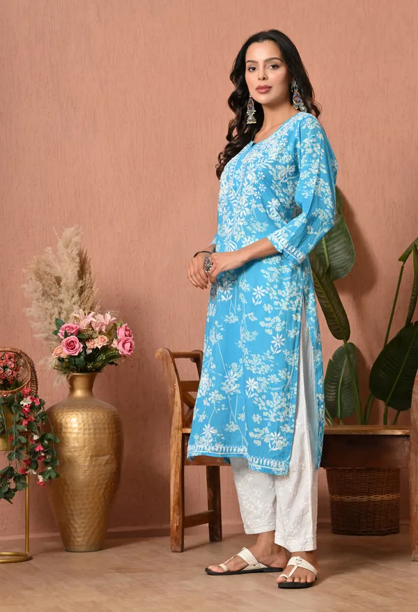 Syrish_Meher_Blue_Chikankari_Straight_Kurta