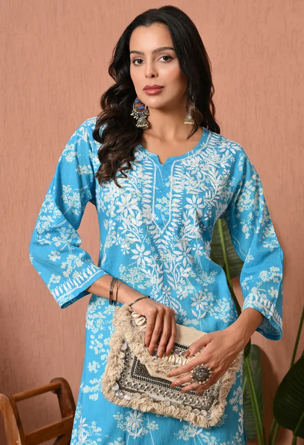 Syrish_Meher_Blue_Chikankari_Straight_Kurta