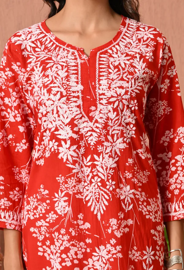 Syrish_Meher_Red_Chikankari_Straight_Kurta