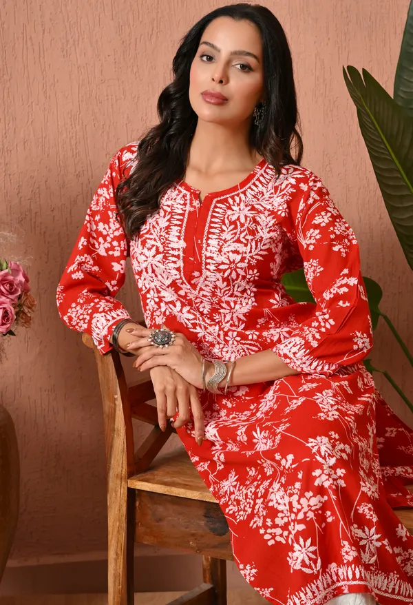Syrish_Meher_Red_Chikankari_Straight_Kurta