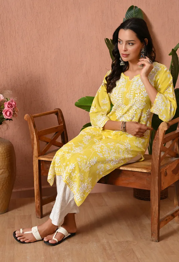 Syrish_Meher_Yellow_Chikankari_Straight_Kurta
