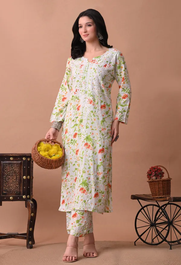 Syrish_White_&_Orange_Floral_Hand-Embroidered_Chikankari_Mulmul_Kurta_Set