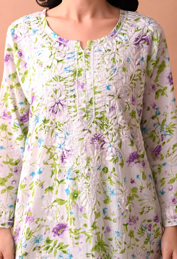 Syrish_White_&_Purple_Floral_Hand-Embroidered_Chikankari_Mulmul_Kurta_Set