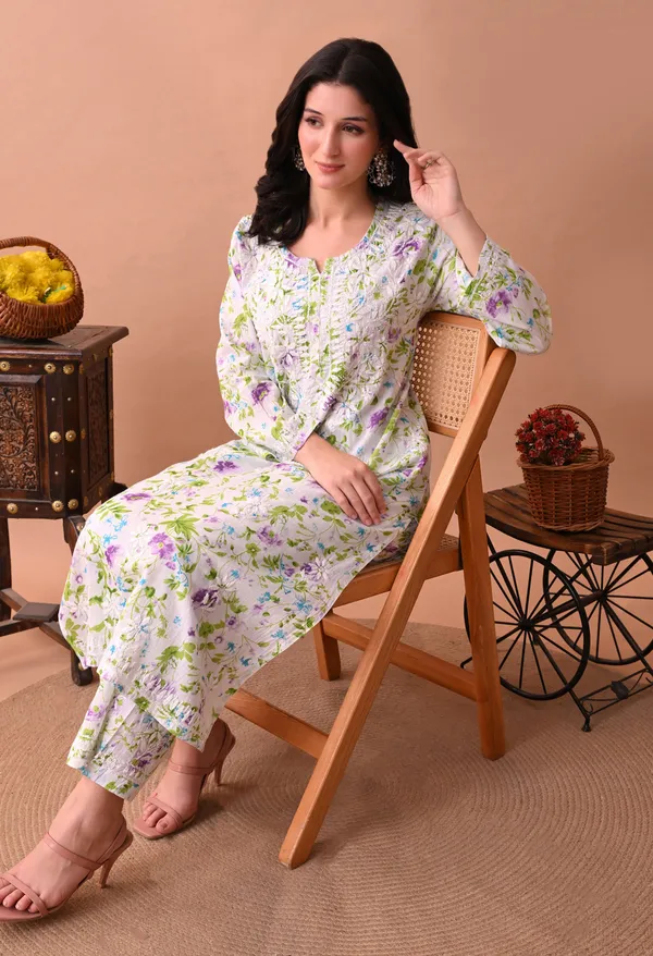 Syrish_White_&_Purple_Floral_Hand-Embroidered_Chikankari_Mulmul_Kurta_Set